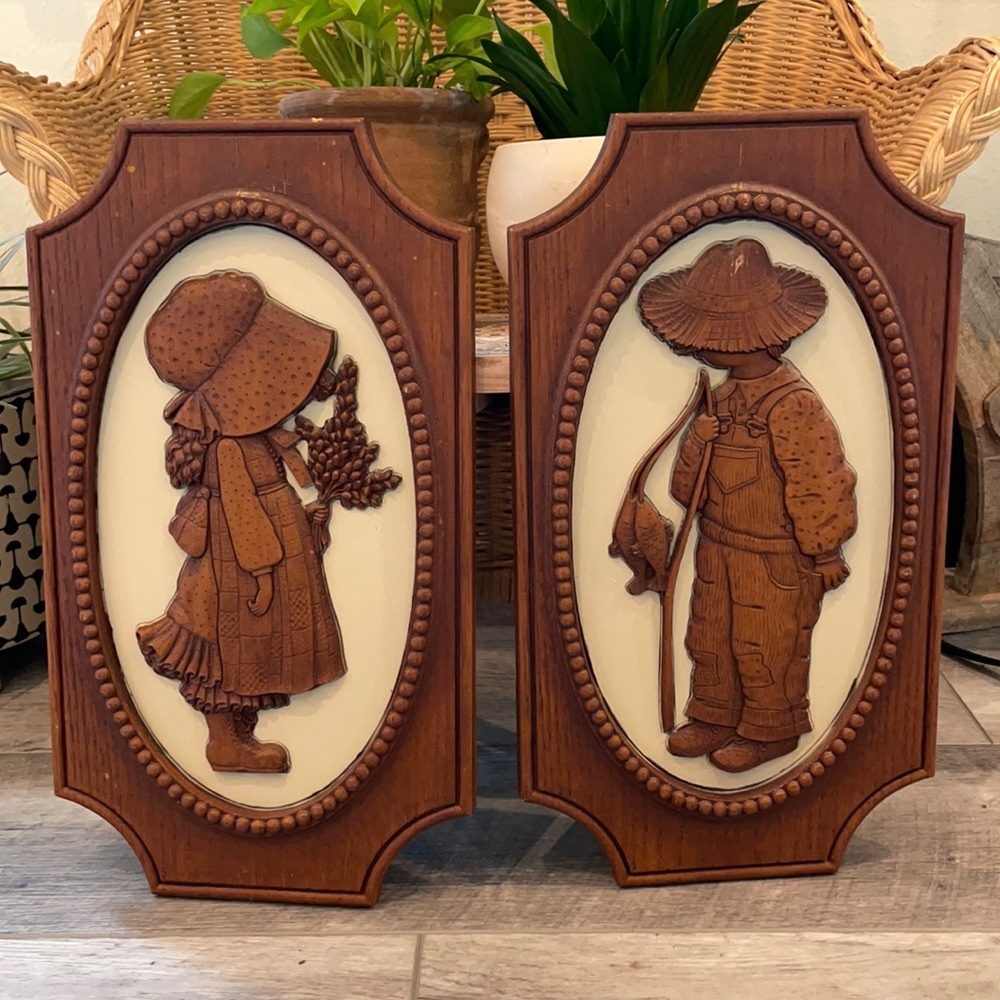 ***SOLD*SOLD*******🧡Vintage Syroco 1972 & 1976 Holly & Robby Wall Set🧡